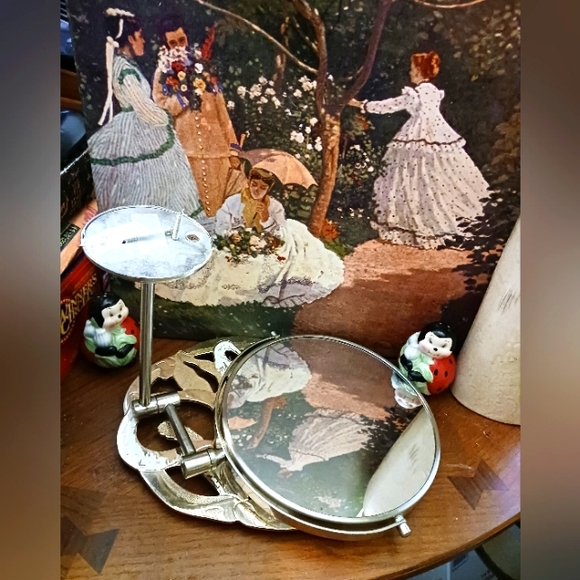 💄🛍 Wall Makeup Mirror, Rust Proof Wall Swivel Mirror,High Definition for Home. - Picture 1 of 11